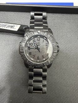 Luminox Navy SEAL https://offerup.com/redirect/?o=MzE1Mi5CTw== Blackout Steel Bracelet Watch – Brand New