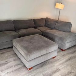 Sectional Couch 