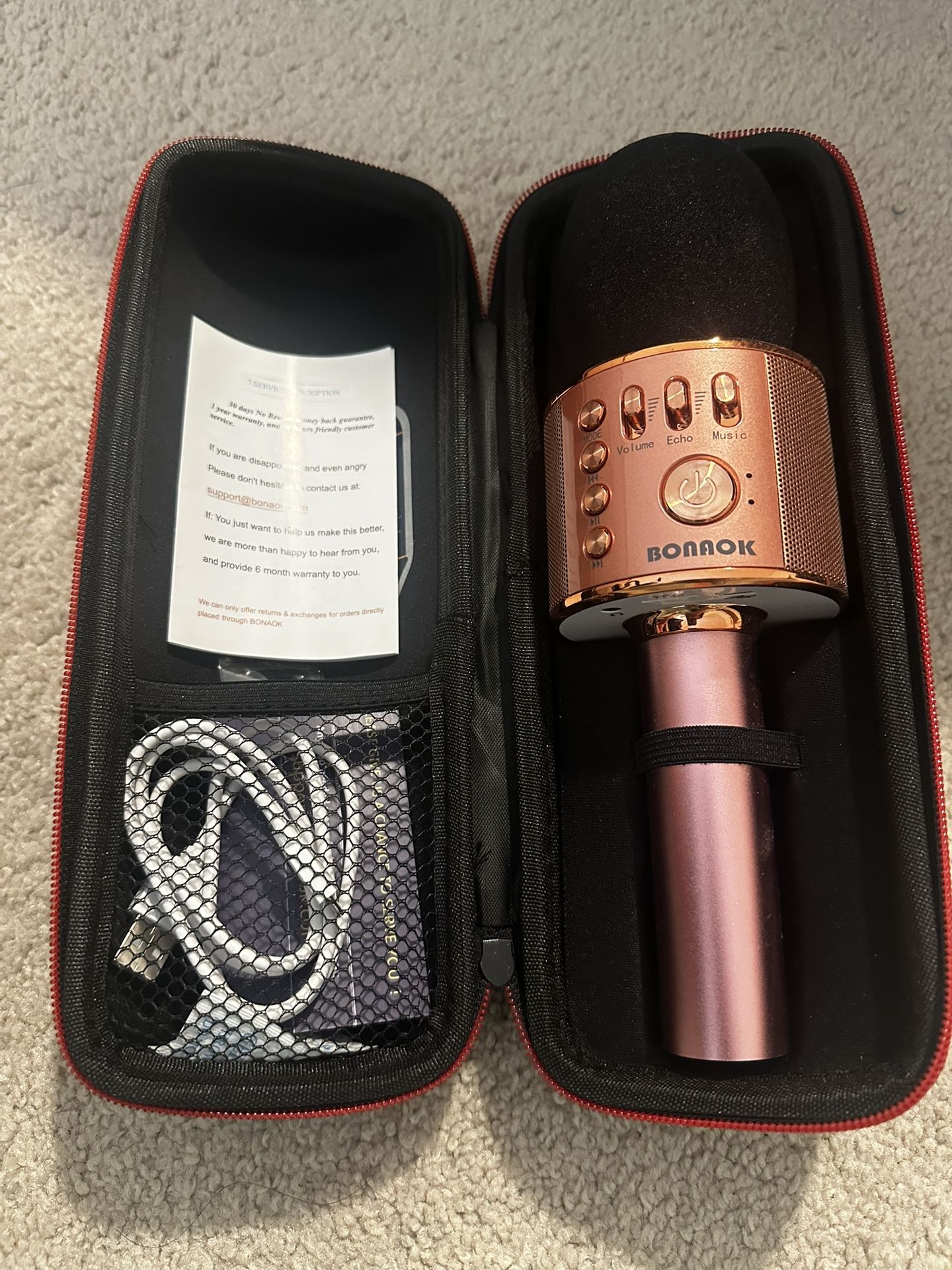 Microphone