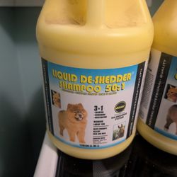 New Unopened Liquid De-Shedder Shampoo Gallon 