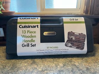 Wooden Handle Grill Set