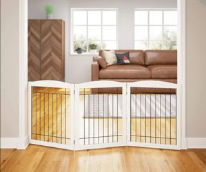Brand New 3 Panel Freestanding Pet Dog Gate That Measures 30"H by 72"W