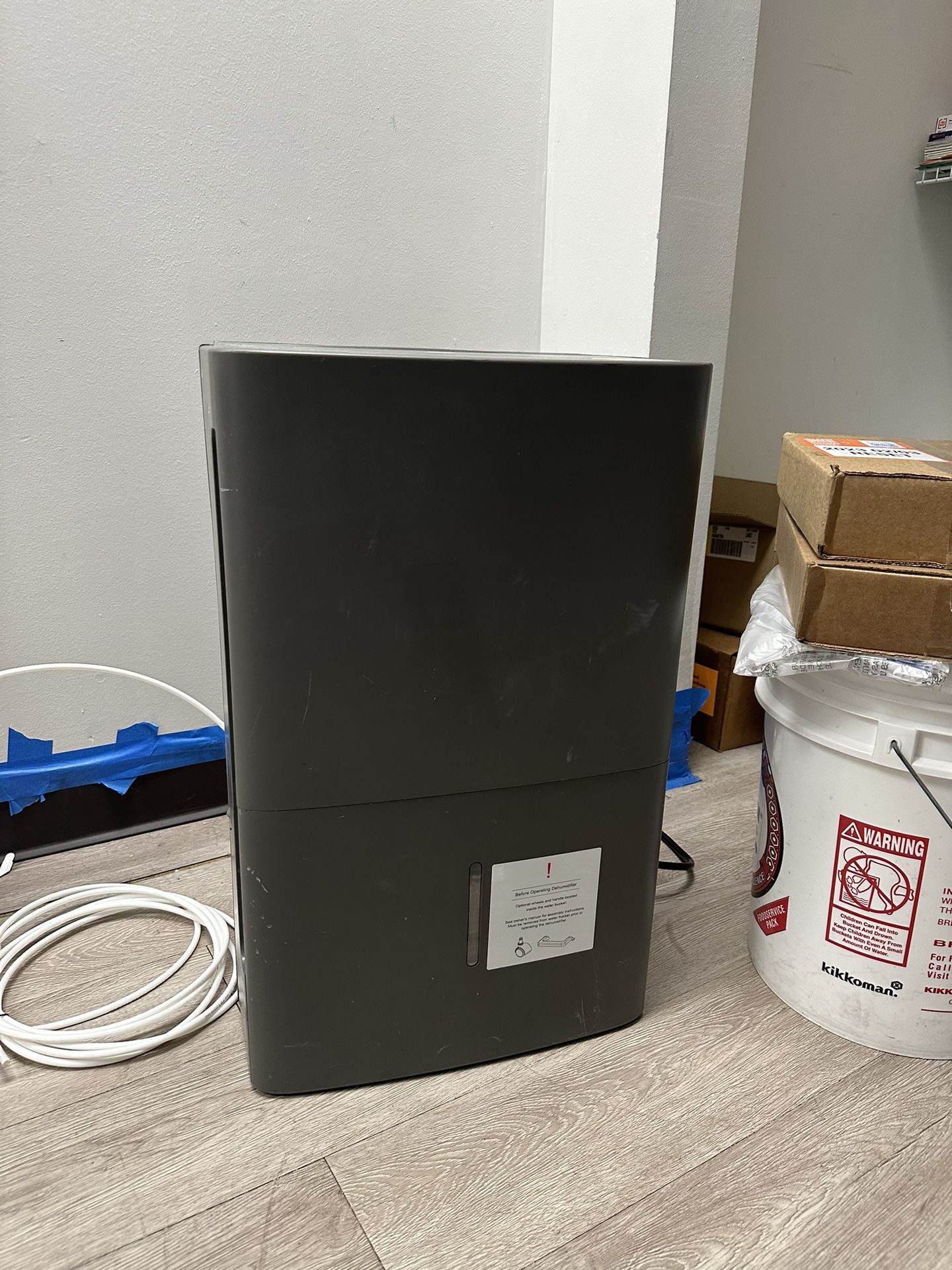 GE® Dehumidifier with Built-in Pump