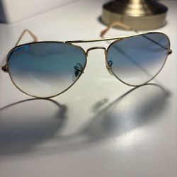 Ray-Ban Sunglasses 