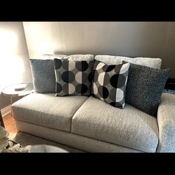 Love Seat 