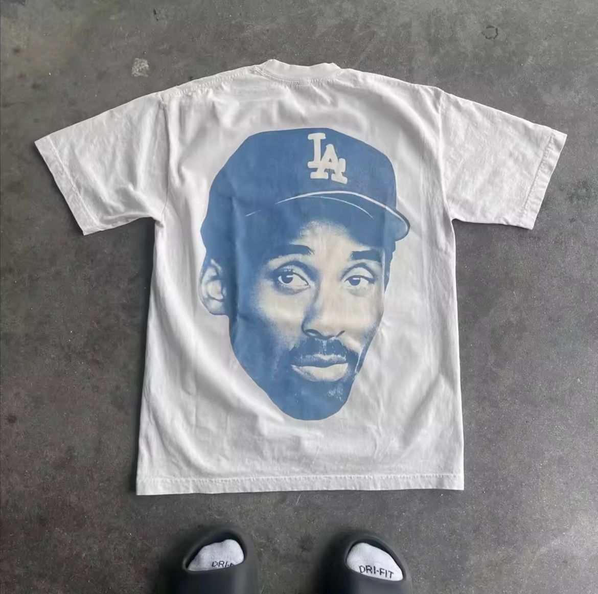 Kobe Bryant Graphic Tee Shirt Size Small