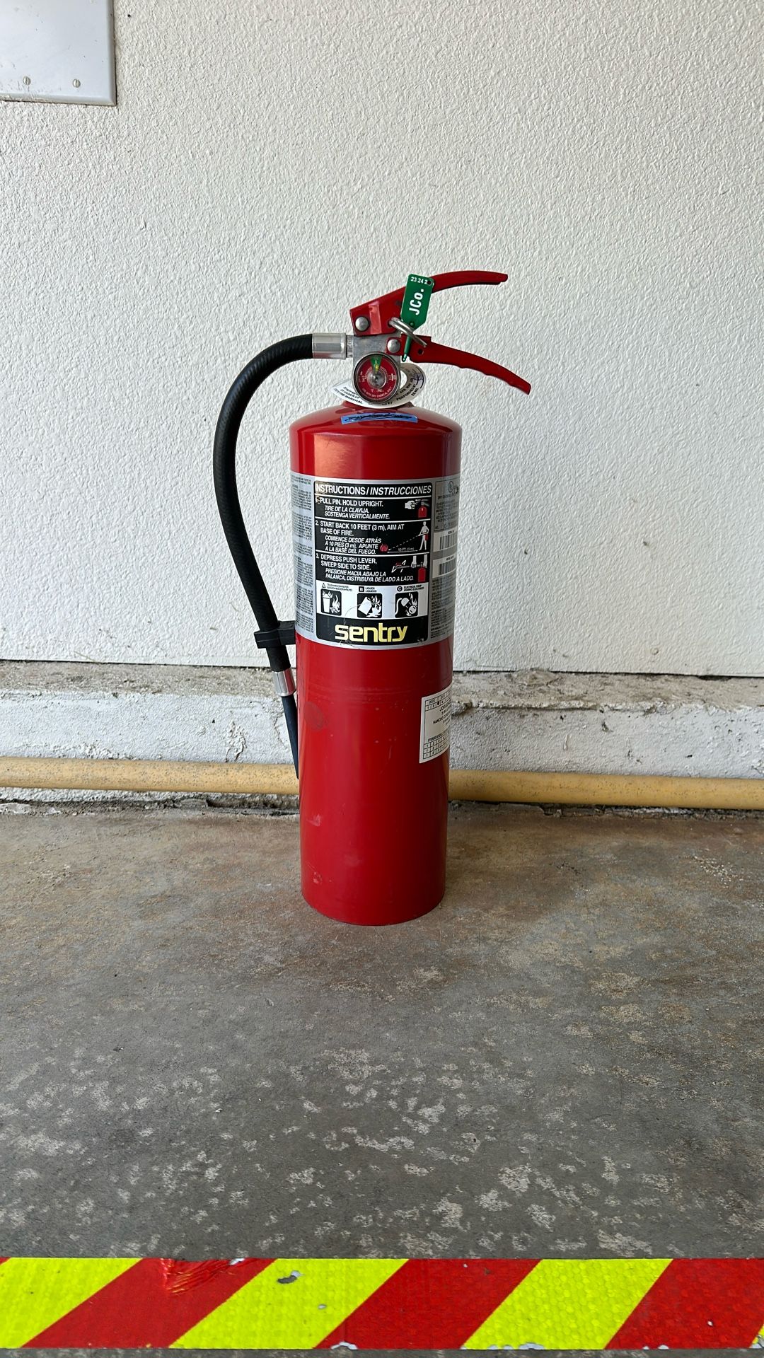 Fire extinguisher