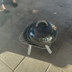 Sm BBQ Floor Grill