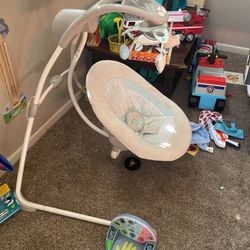 Baby Swing Very Nice 