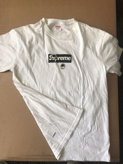 Supreme bullet top hole box logo