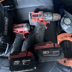 Milwaukee Drill Set 