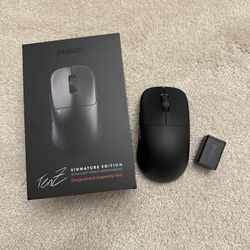 Pulsar TenZ Signature Editionh Medium Gaming Mouse