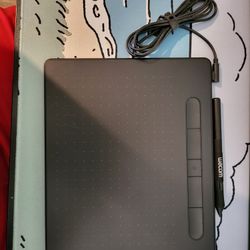 Wacom Medium Drawing Tablet