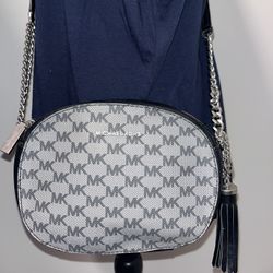 Michael Kors Ginny Crossbody 