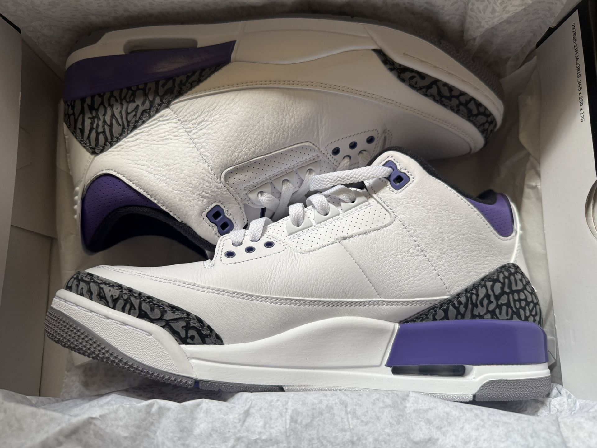 AIR JORDAN 3 RETRO