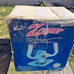 Beeshu Zoomer Flight Joystick for the Nintendo Entertainment System (NES).