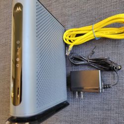 Motorola MB8600 DOCSIS 3.1 Ultra-High Speed Gigabit Modem 