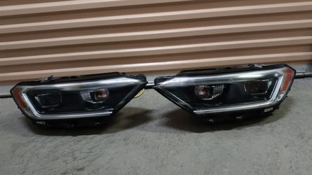 OEM | 2019 - 2023 Volkwagen Jetta LED Projector Pair Headlights (Left/Right )