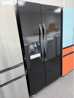 Refrigerator Black