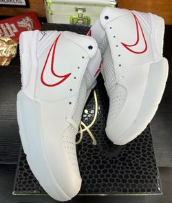 In hand Draft day Kobe’s size 11 Toronto raptors!! Size 11 ds