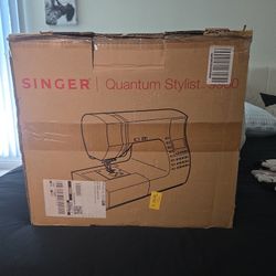 Singer Quantum Stylist 9960 Sewing Machine