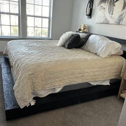 Crate & Barrell Adia Platform King