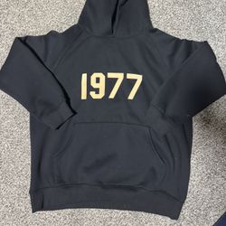 Essentials Hoodie 1977