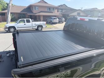Ford bed cover