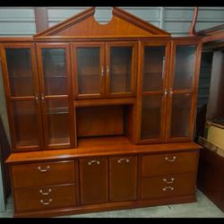 Beautiful Credenza With Hutch And Glass Shelves 
