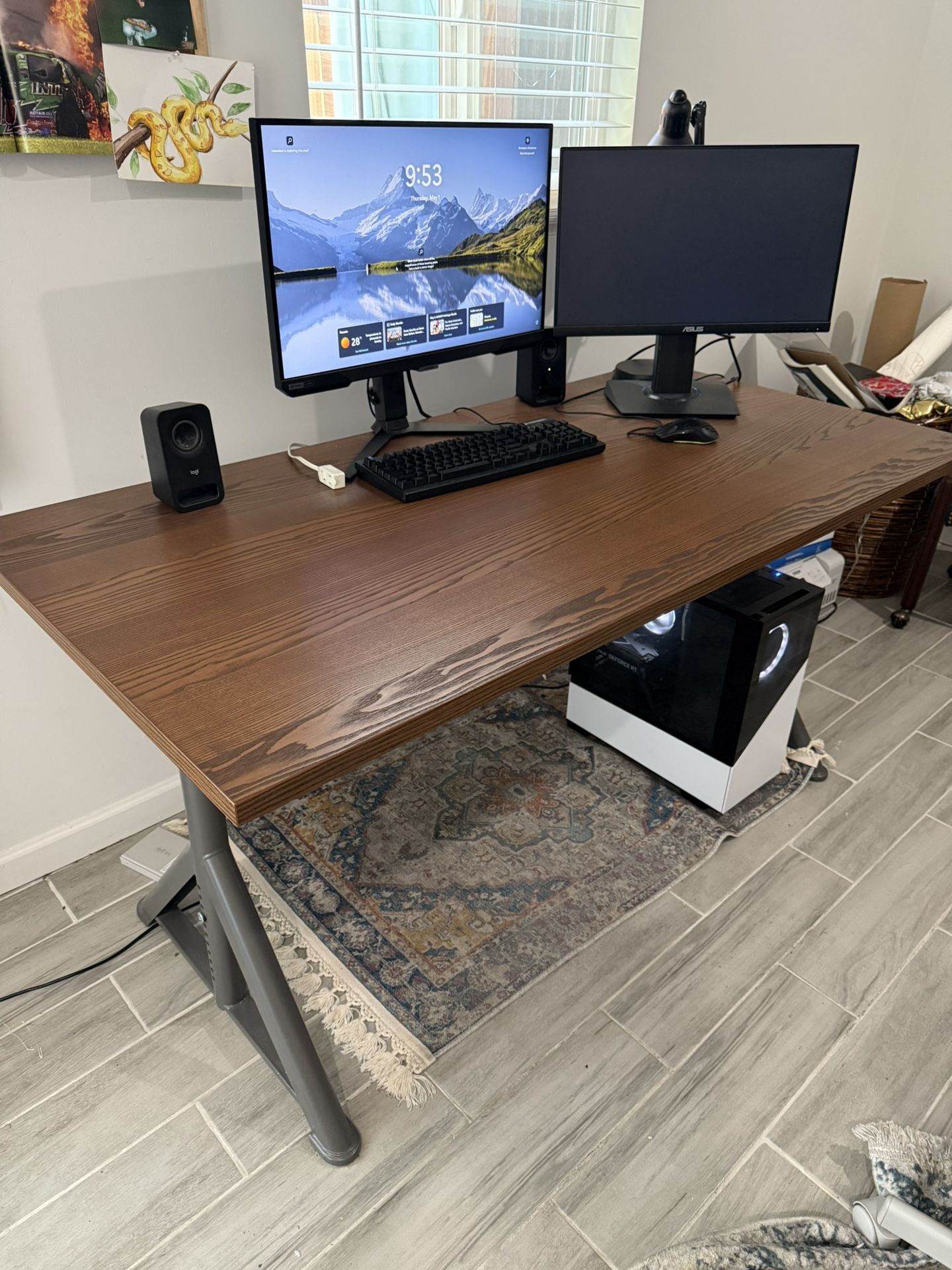 Ikea Desk - "Idasen"