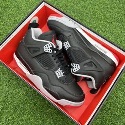 New Jordan 4 “Bred Reimagined” Size 11