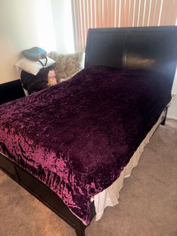 Free Queen Bed