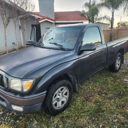 2004 Toyota Tacoma