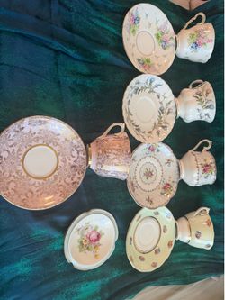 Full set of China Twa Cups and Saucers