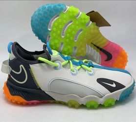 Brand New Nike Kids Future Field Baseball cleats Youth Soccer Football DJ6949-101 Size 6
