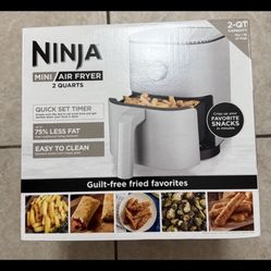 New Sealed White Ninja Air Fryer Mini 2 qt AFO80
