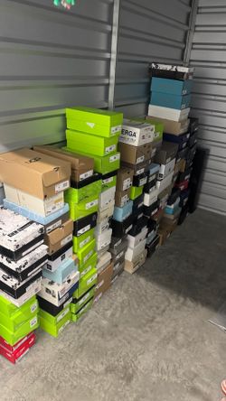 New shoes women Lot of 100 shoes wholesale