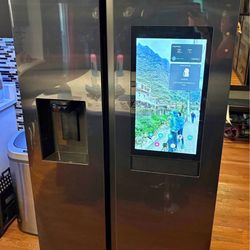 Samsung Smart Refrigerator 