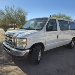 2012 Ford E350