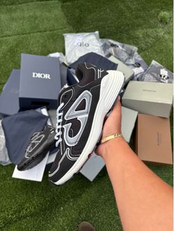 Dior B30