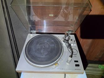 Vintage Sanyo Turntable TP-1010 – Made in Japan