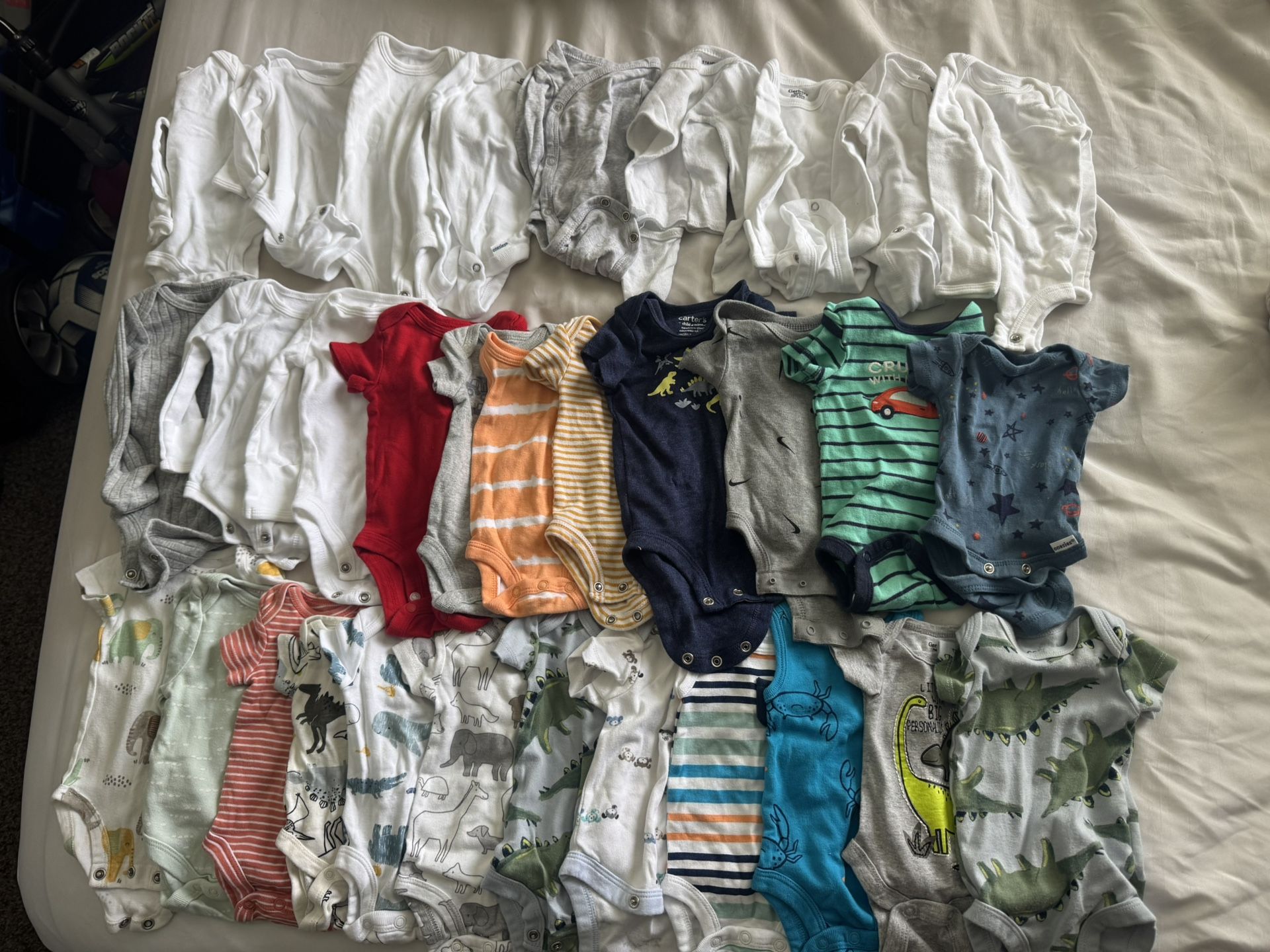 Newborn Clothes 