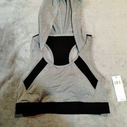 Ladies Workout Top Size Large