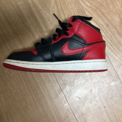 Jordan 1 bread