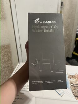 Pro - Black Edition | Molecular Hydrogen Water Bottle 4000 PPB, 240ml Portable Hydrogen Water Maker, Hydrogen Water Generator