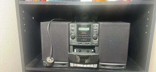 Optimus CD/Cassette Stereo System with Speakers