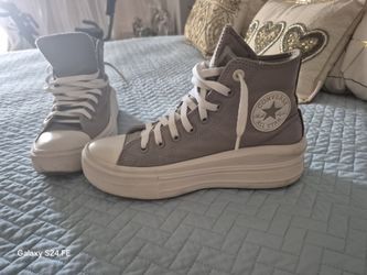 Converse leather woman shoes