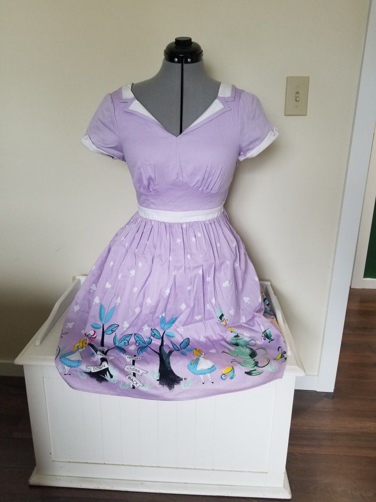 Hot Topic Disney Alice In Wonderland Tea Party Dress