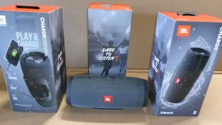 JBL Charge Essential Bluetooth Speaker