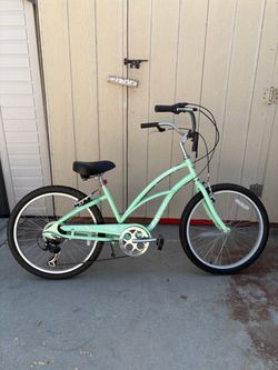 Electra Cruiser 7 Beach Cruiser Bike